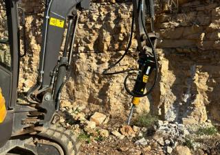 Equipos Martillos hidráulicos OSA Demolition Equipment MB 10