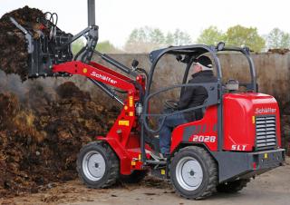 Mini cargador frontal Schäffer 2028 SLT 