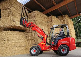 Mini cargador frontal Schäffer 2345 T