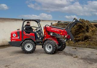 Mini cargador frontal Schäffer 3650 T SLT 
