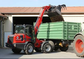 Mini cargador frontal Schäffer 6680 T-3