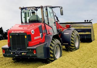 Mini cargador frontal Schäffer 9660 T-2 