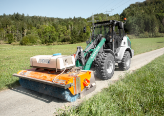 Mini cargador frontal Kramer KL38.5L