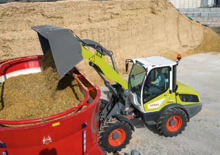 Mini cargador frontal Claas Torion 639