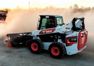 Minicargadoras Bobcat S76