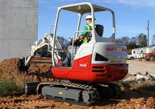 Miniexcavadoras Takeuchi TB 230