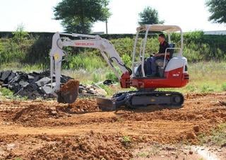 Miniexcavadoras Takeuchi TB 230