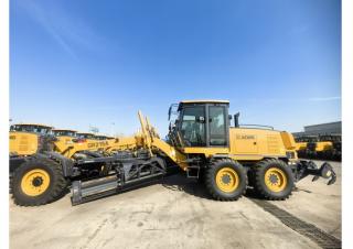 Motoniveladoras XCMG GR215A