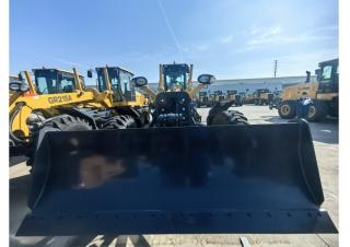 Motoniveladoras XCMG GR215A