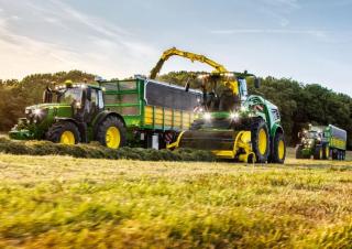 Picadoras - tracción 4 ruedas John Deere 9600
