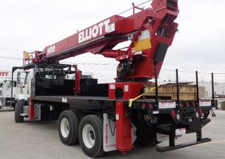 Plataformas telescópicas Plataformas telescópicas sobre camión Elliott Equipment H110R HiReach