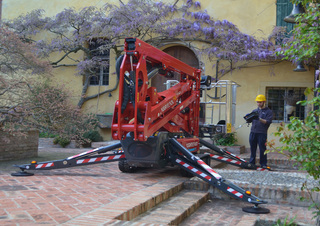 Plataformas elevadoras articuladas Plataformas articuladas de orugas Hinowa Lightlift 15.70 Performance IIIS