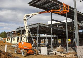 Plataformas elevadoras articuladas Plataformas articuladas de ruedas JLG 340AJ