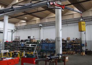 Plataformas elevadoras articuladas Plataformas elevadoras articuladas remolcables Benelligru 6510/2S2