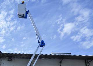 Plataformas elevadoras articuladas Plataformas elevadoras articuladas remolcables Socage forSte 10 A