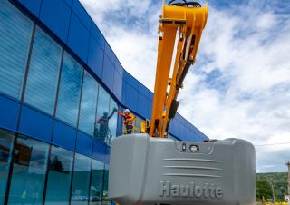 Plataformas elevadoras articuladas Plataformas articuladas de ruedas Haulotte HA46 RTJ O