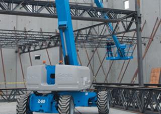 Plataformas elevadoras articuladas Plataformas articuladas de ruedas Genie Z-80/60