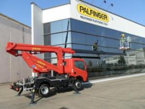 Plataformas elevadoras articuladas Plataformas elevadoras articuladas remolcables Palfinger P 240 A