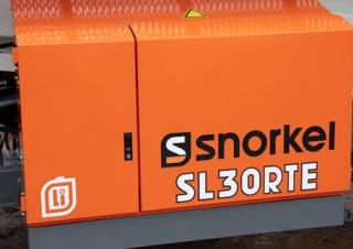 Plataformas de tijera Plataformas de tijeras de ruedas Snorkel SL30RTE