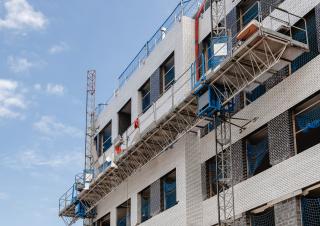 Plataformas elevadoras de mástil Alba PEC120R