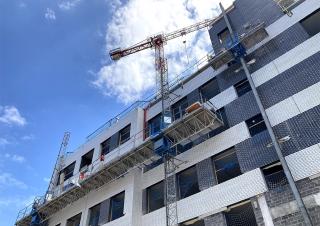 Plataformas elevadoras de mástil Alba PEC150