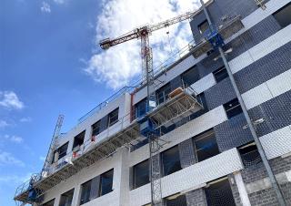 Plataformas elevadoras de mástil Alba PEC150