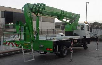 Plataformas telescópicas Plataformas telescópicas sobre camión GSR D280TJ 