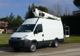 Plataformas telescópicas Plataformas telescópicas sobre camión GSR E140TJV Compact  