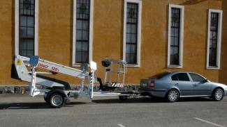 Plataformas telescópicas Plataformas telescópicas remolcables Dino Lift Dino 120T