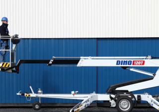Plataformas telescópicas Plataformas telescópicas remolcables Dino Lift Dino 120TLB II 