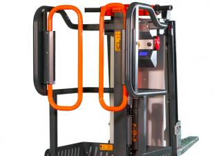 Plataformas telescópicas Plataformas verticales Faraone Elevah 40 Tires