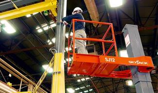 Plataformas telescópicas Plataformas verticales Skyjack SJ 12