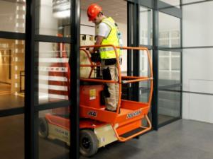 Plataformas telescópicas Plataformas verticales JLG-Toucan Toucan 8E XL