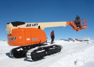 Plataformas telescópicas Plataformas telescópicas de orugas JLG 660SJC