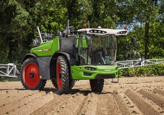 Pulverizadoras automotrices Fendt Rogator 655 