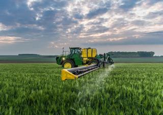 Pulverizadoras automotrices John Deere R4050i