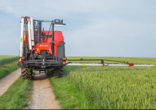 Pulverizadoras de montaje Kverneland iXter A8