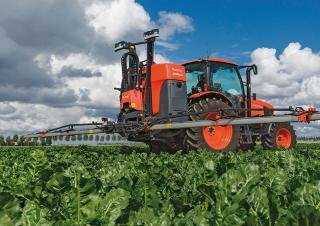 Pulverizadoras de montaje Kubota XMS216 iXflow-E