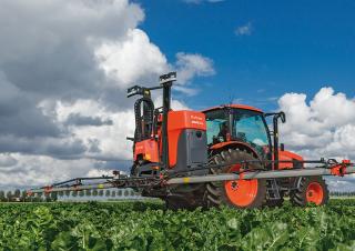 Pulverizadoras de montaje Kubota XMS218 iXflow-E