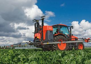 Pulverizadoras de montaje Kubota XMS218 iXflow-E