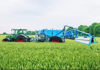 Pulverizadoras remolcables Lemken Albatros 10/6000