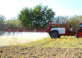 Pulverizadoras remolcables Unia Plus 2021 