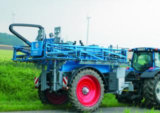Pulverizadoras remolcables Lemken Primus 10/3500
