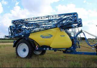 Pulverizadoras remolcables Delvano TS 6000