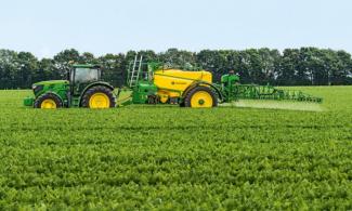 Pulverizadoras remolcables John Deere M962