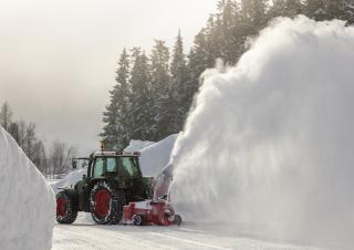 Equipos para trabajos de invierno Quitanieves giratorios Dalen 2006-S