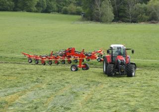 Rastrillos henificadores Kuhn GF 13012