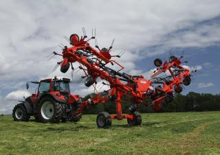 Rastrillos henificadores Kuhn GF 13012