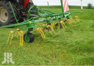 Rastrillos henificadores Pronar PWP 530