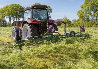 Rastrillos henificadores Krone Vendro 620